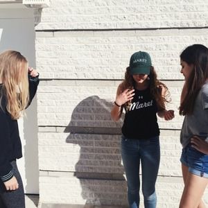 Meet your Posher, Helen